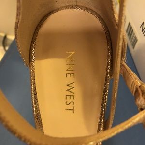 9-1/2M Gold Dress Shoes Nine West~BRAND NEW~